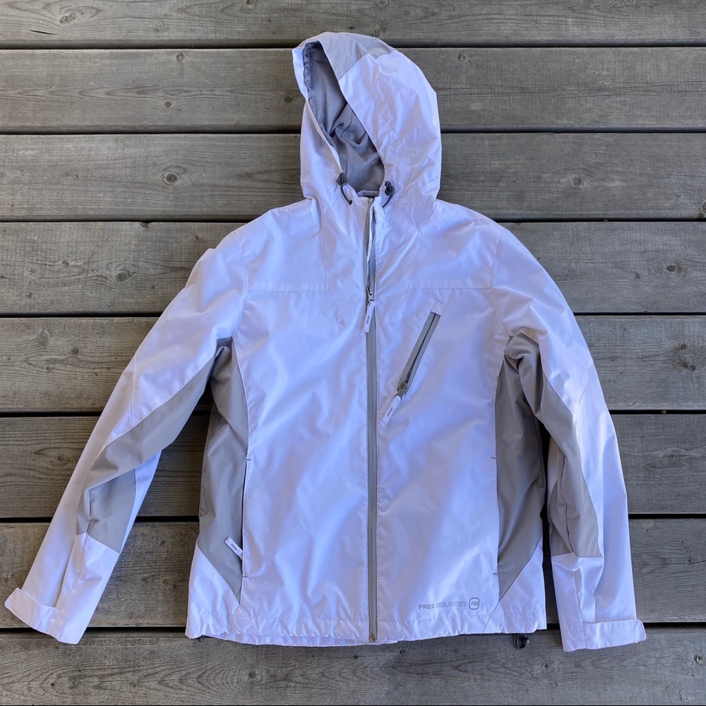 Radiance Free Country White Windbreaker